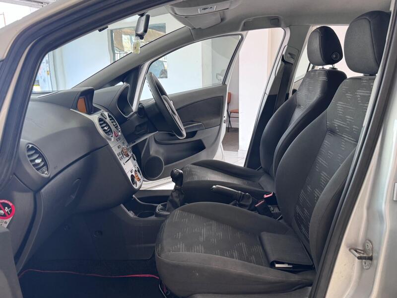 Vauxhall Corsa view 6