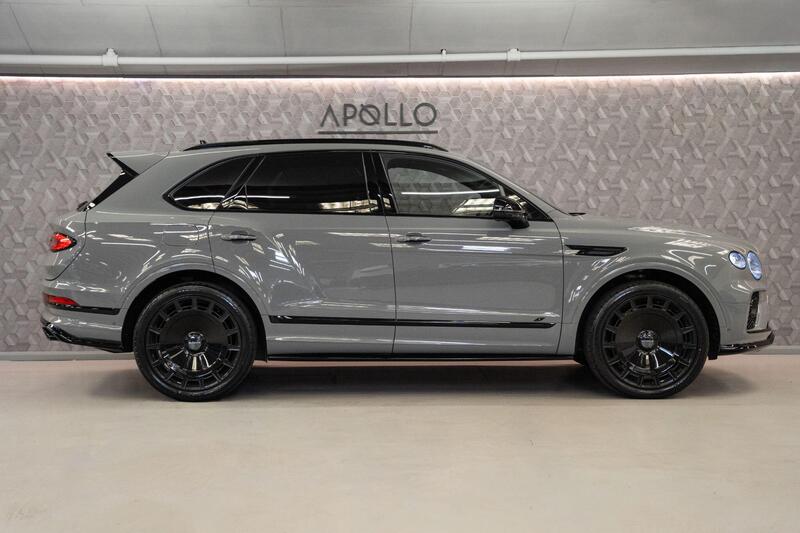 Bentley Bentayga view 5
