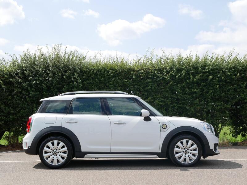 Mini Countryman view 5
