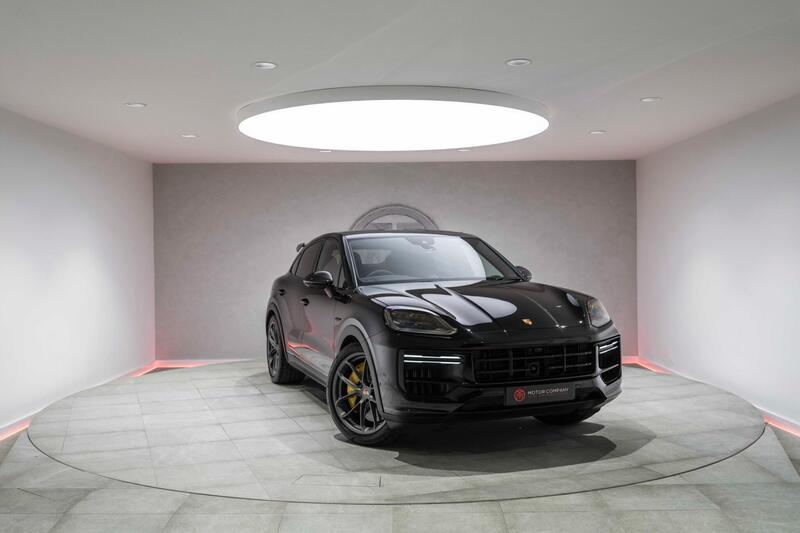 Porsche Cayenne view 2