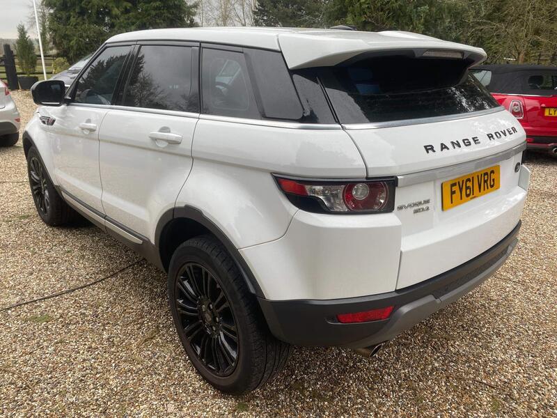 Land Rover Range Rover view 5