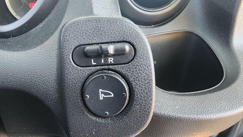 2013 Honda Jazz — photo 24