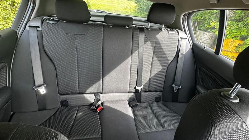 2013 BMW 1 Series — photo 20