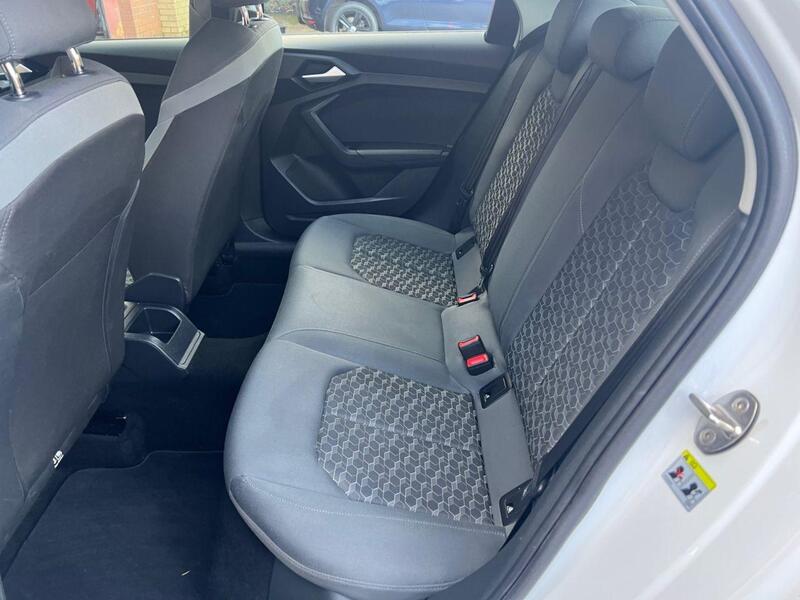 Audi A1 view 13