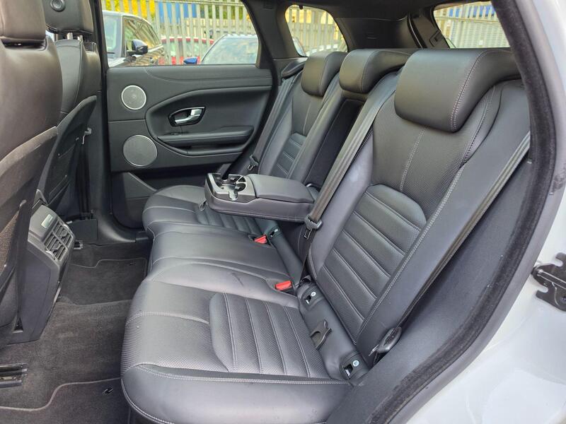 Land Rover Range Rover Evoque 2.0 Si4 HSE Dynamic Auto 4WD Euro 6 (s/s) 5dr thumbnail 24