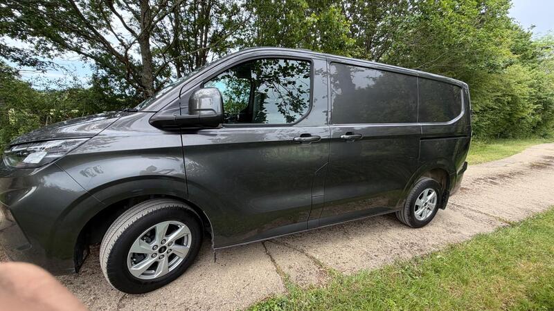 2024 Ford Transit Custom — photo 4
