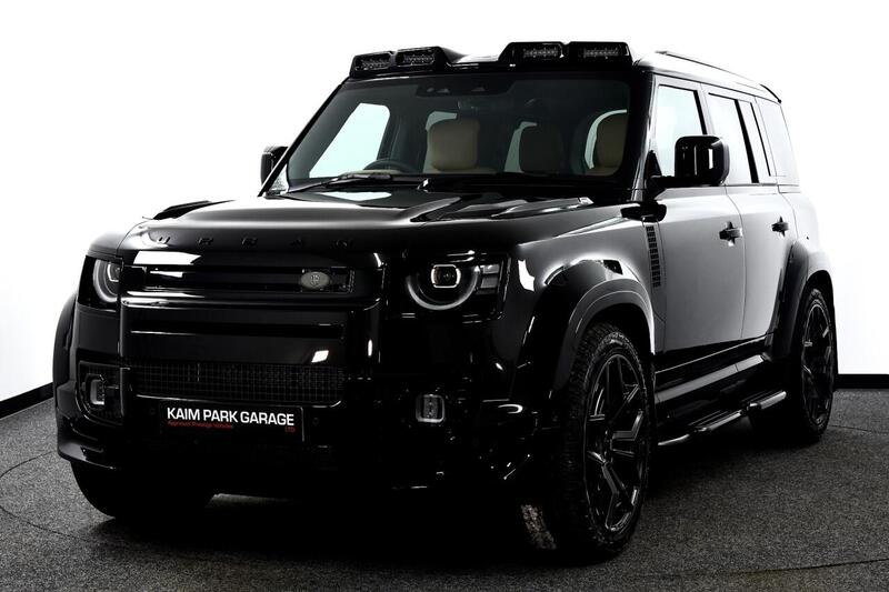 Land Rover Defender view 3