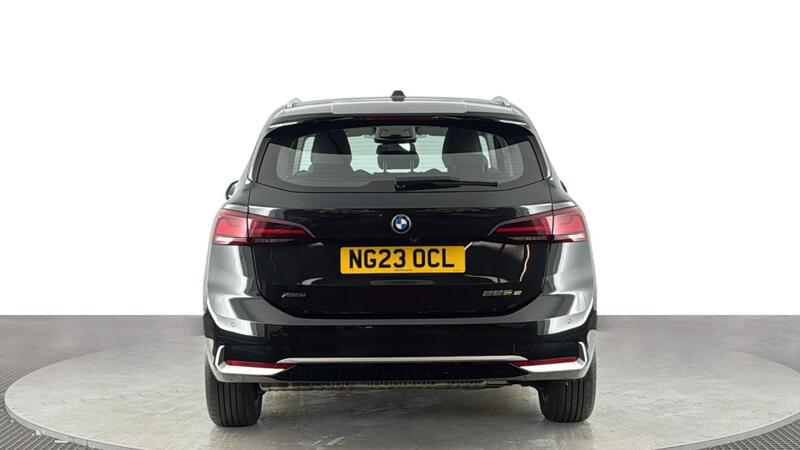BMW 2 Series Active Tourer view 5