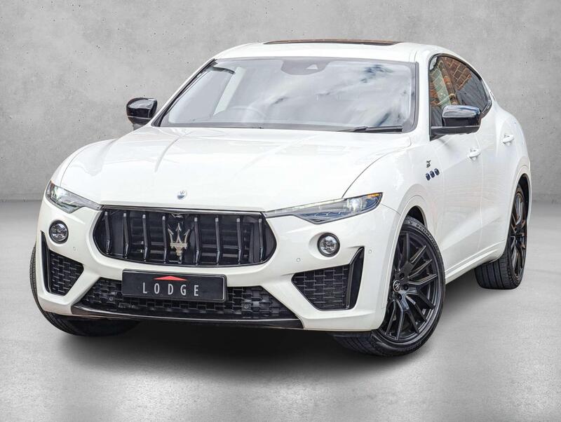 Maserati Levante view 3