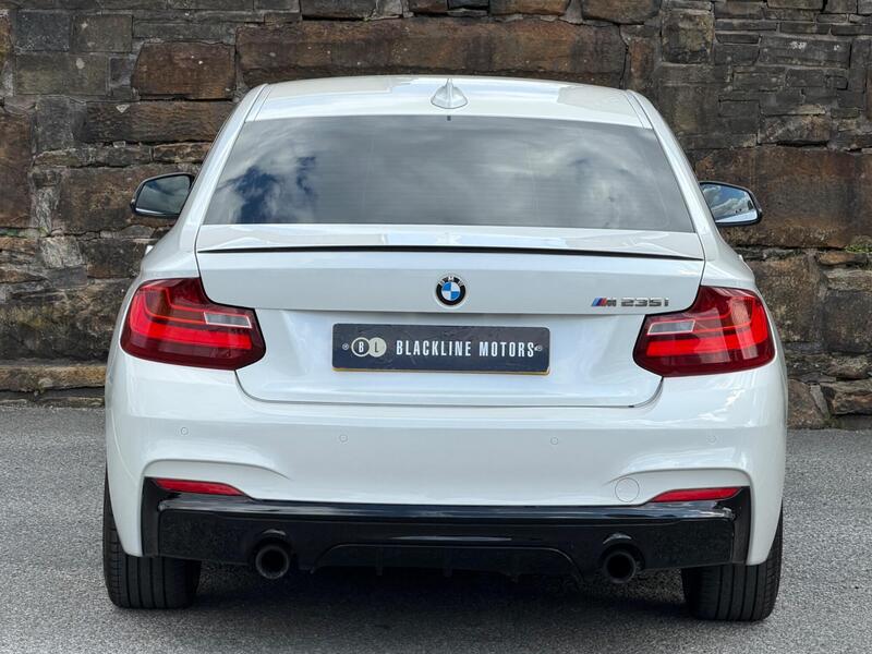 BMW 2 Series view 6