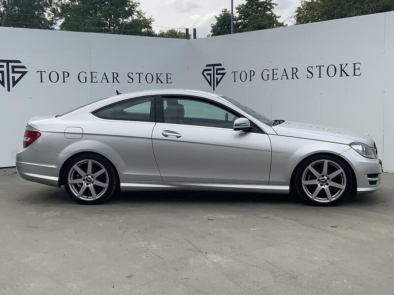 Mercedes-Benz C Class view 2