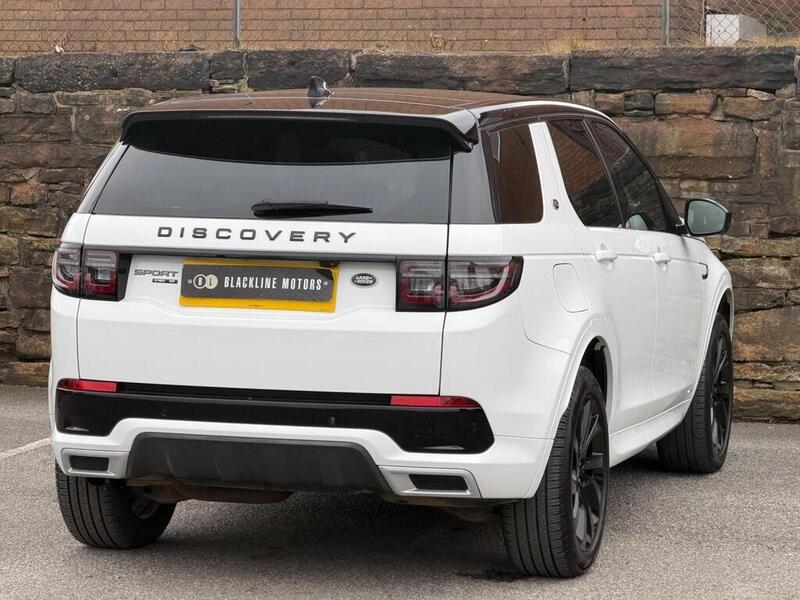 Land Rover Discovery Sport view 7