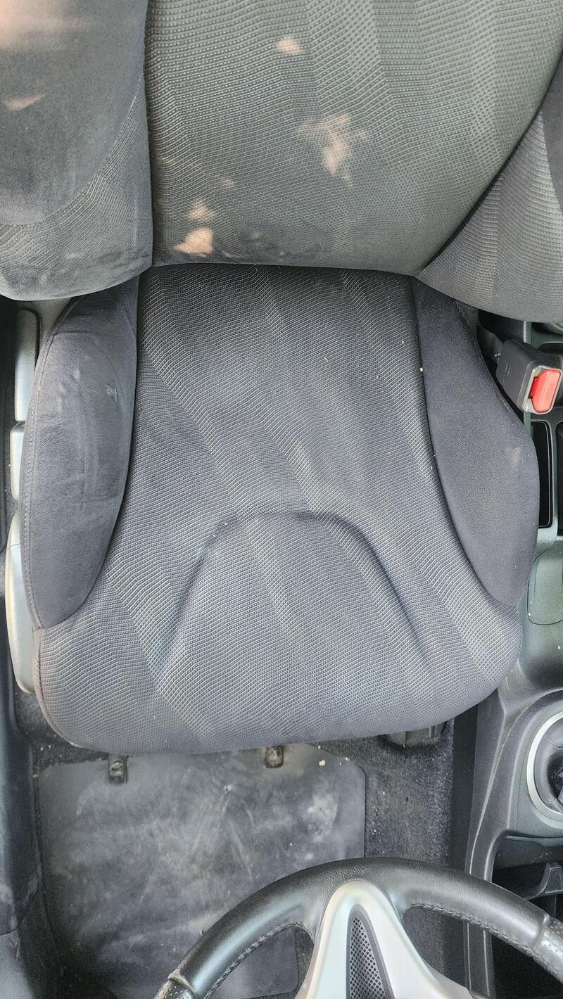 2010 Honda Jazz — photo 34