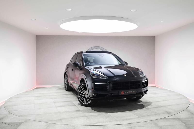 Porsche Cayenne view 5