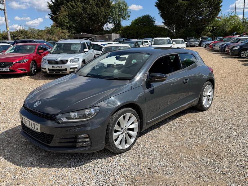 Volkswagen Scirocco view 4