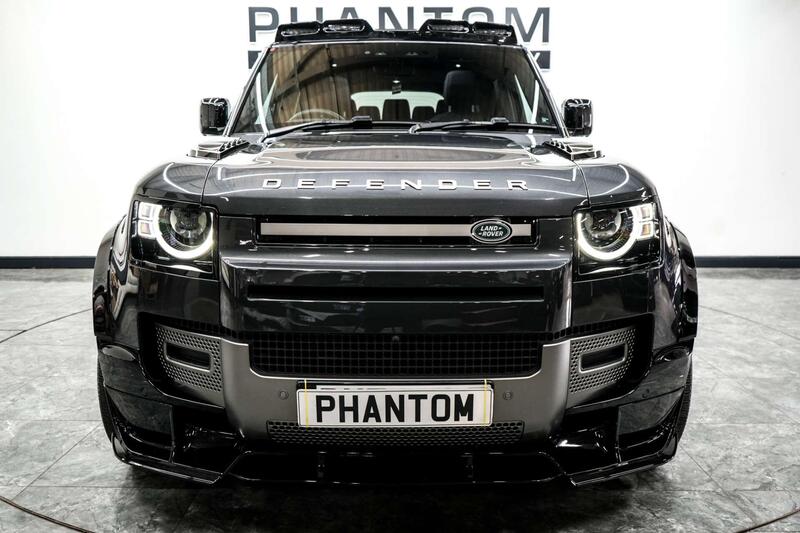 Land Rover Defender view 5