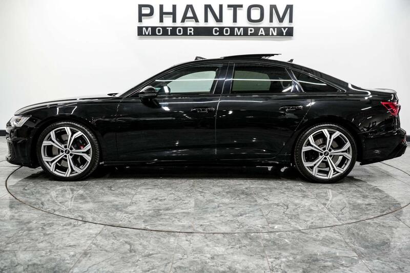 Audi S6 view 3