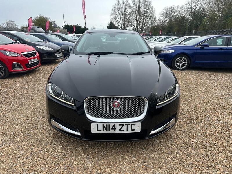 Jaguar XF view 5