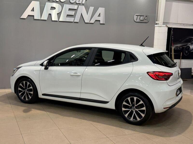 Renault Clio view 7