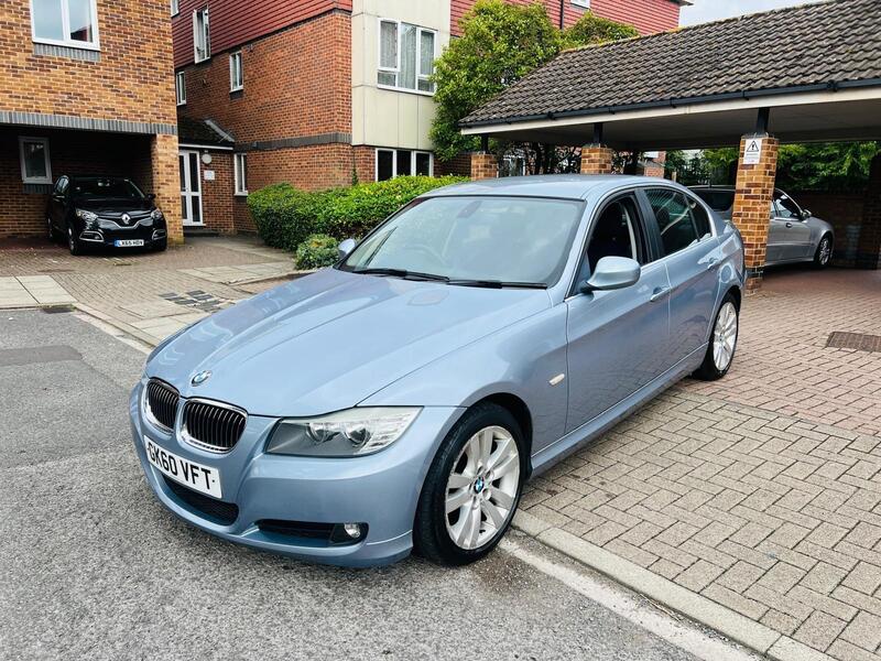 BMW 3 Series view 13