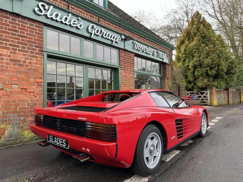 Ferrari Testarossa view 3