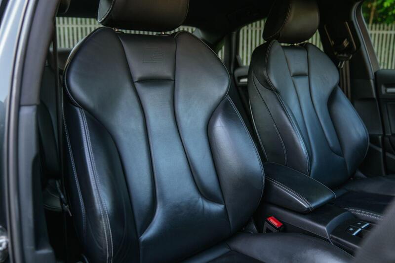 Audi Audi S3 view 4