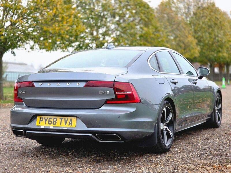 Volvo S90 view 6