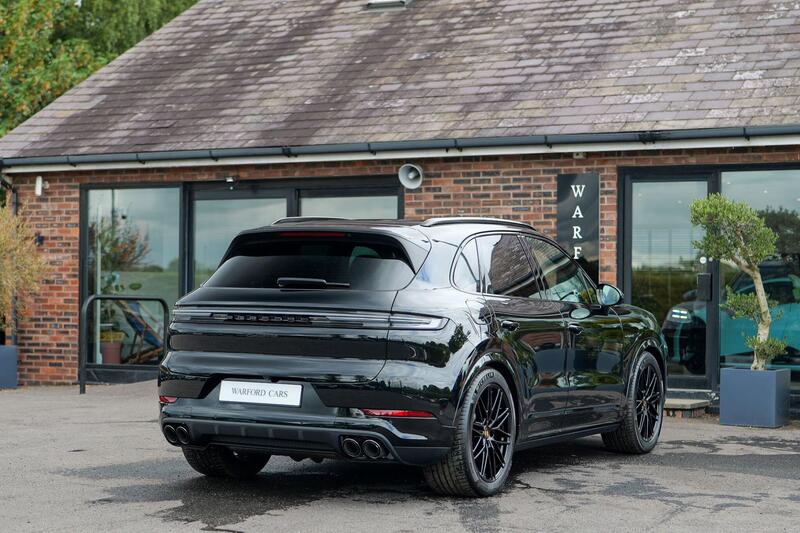 Porsche Cayenne view 4