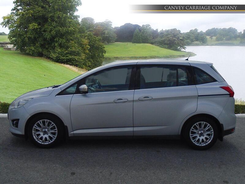 Ford Grand C-Max view 6