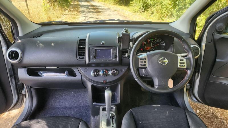 2010 Nissan Note — photo 14