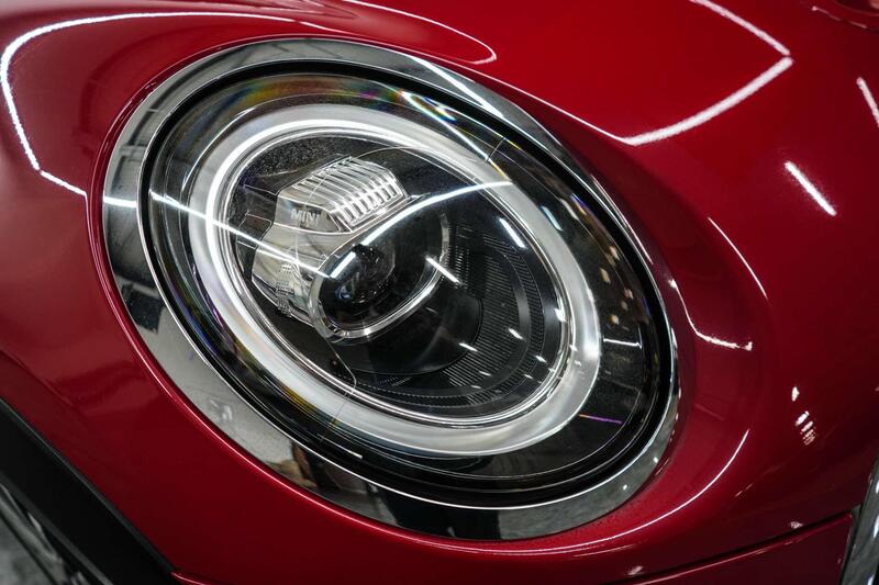 Mini Hatch view 6