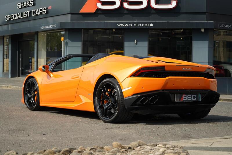 Lamborghini Huracan view 2
