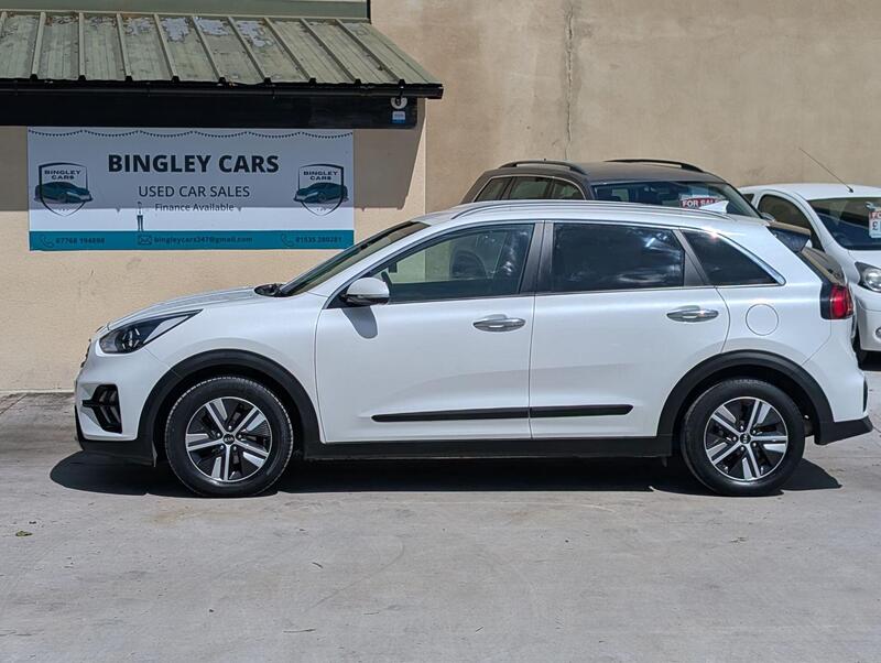 Kia Niro view 3