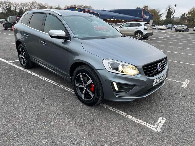 Volvo XC60 — photo 1