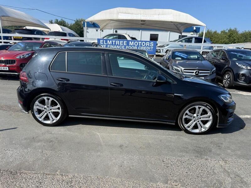 Volkswagen Golf view 5
