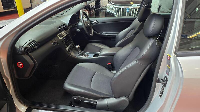 Mercedes-Benz CLC view 5
