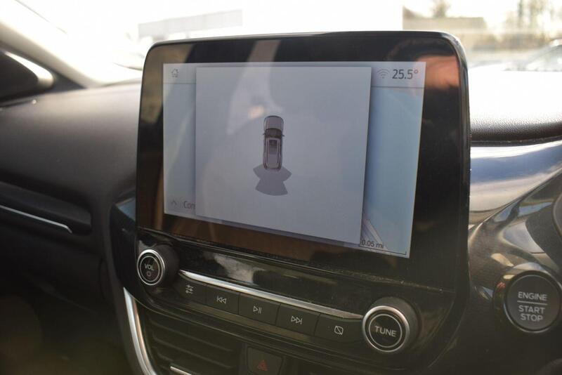Ford Puma view 4