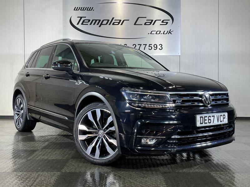 Volkswagen Tiguan view 2