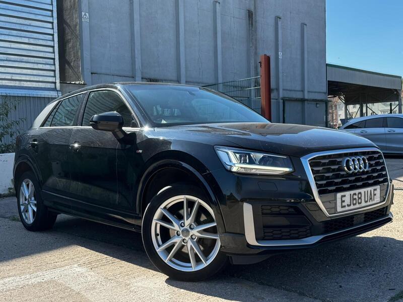 Audi Q2 main image