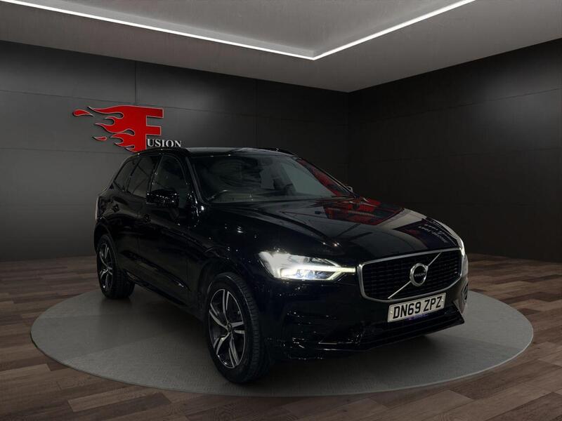 Volvo XC60 view 3