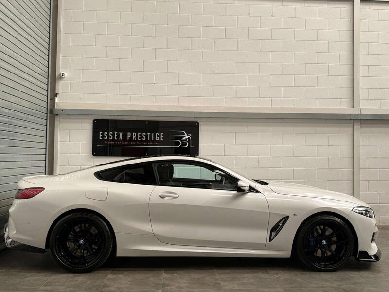 BMW 8 Series view 5