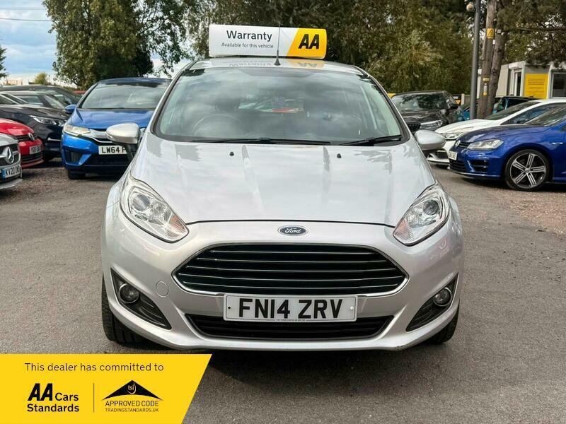2014 Ford Fiesta 1.25 Zetec Euro 5 5dr photo 3