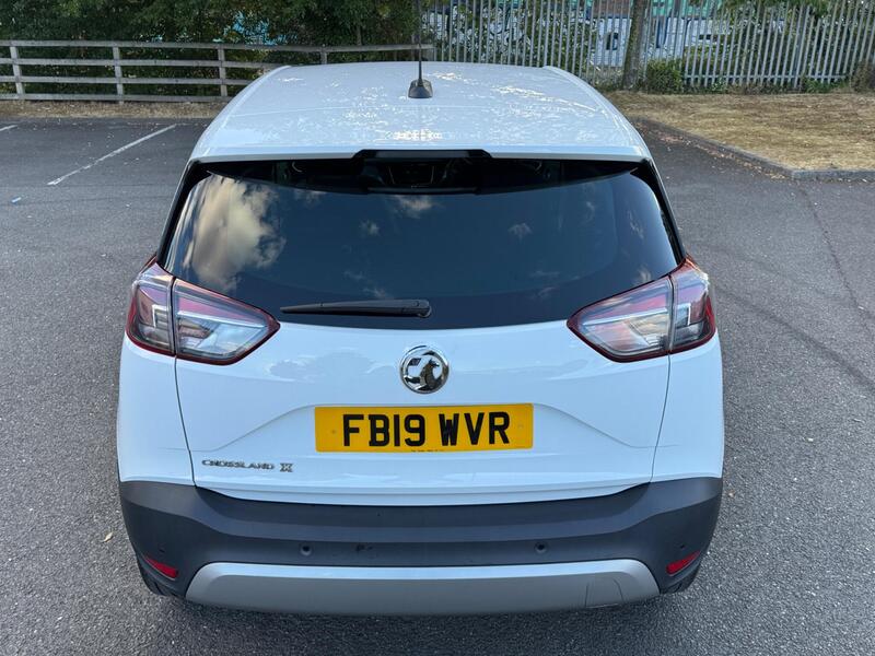 Vauxhall Crossland X view 6