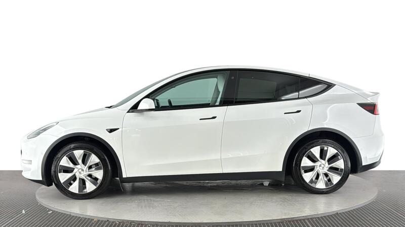Tesla Model Y view 7