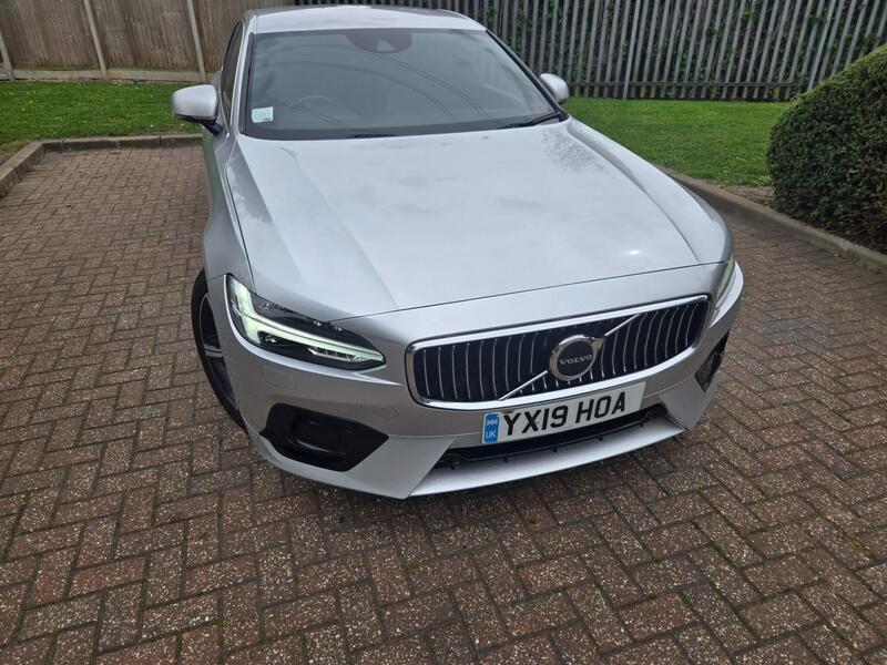 Volvo S90 — photo 1