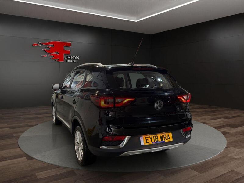 MG ZS view 4