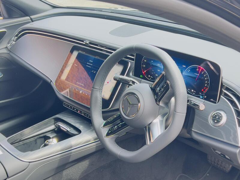 Mercedes-Benz E Class view 73