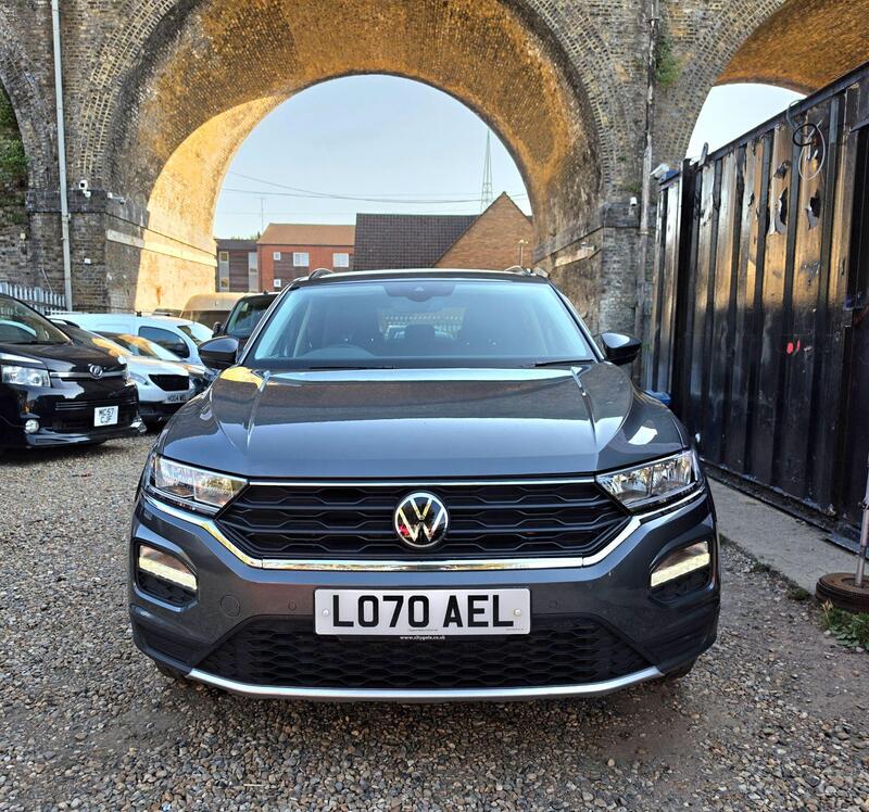 Volkswagen T-Roc 1.5 TSI EVO United DSG Euro 6 (s/s) 5dr view 2