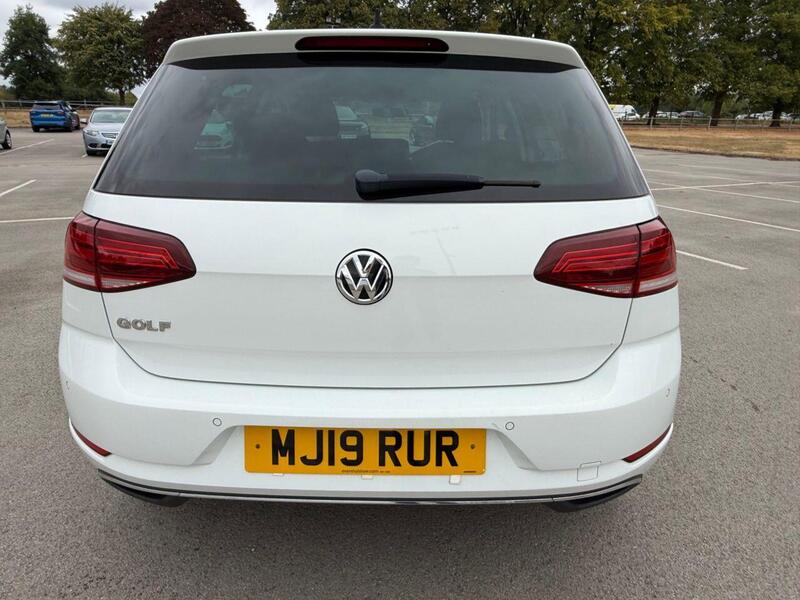 Volkswagen Golf view 7