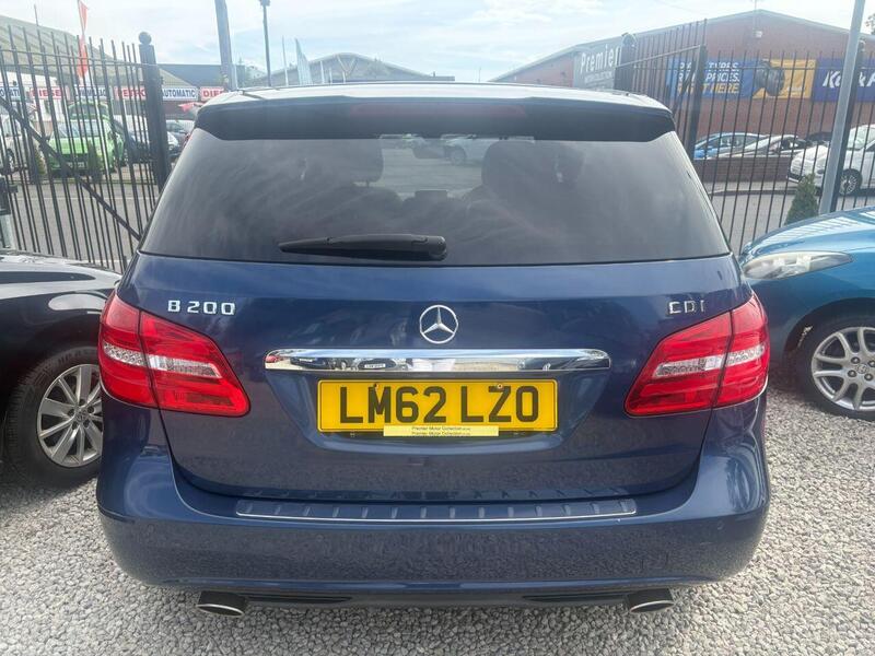 Mercedes-Benz B Class view 5